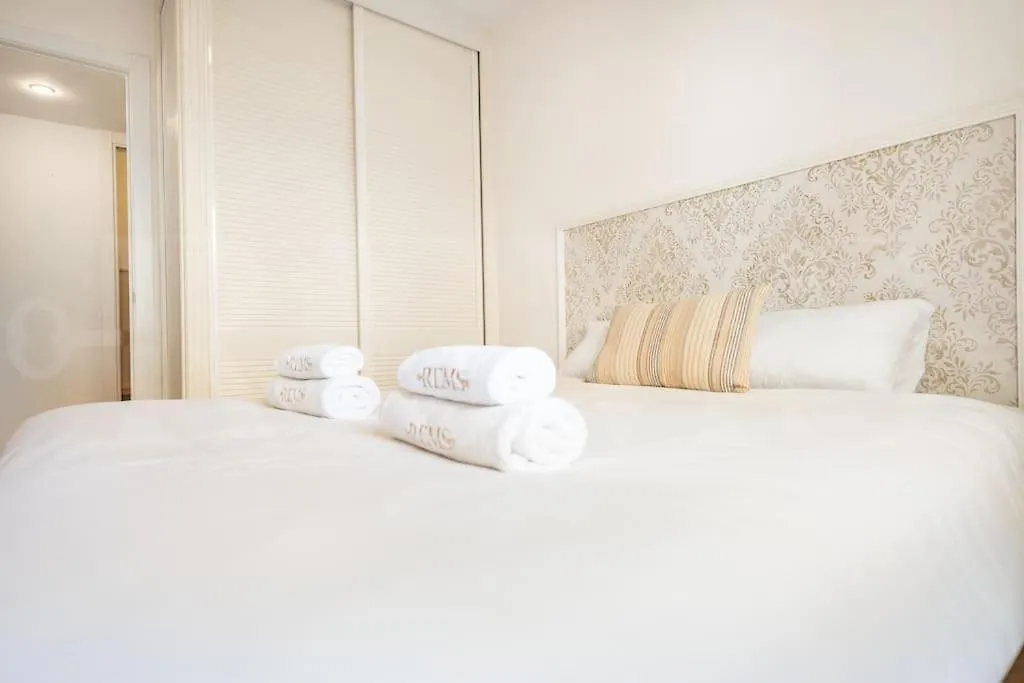 Charming Apartment In La Malagueta By Rems Malaga Spain
